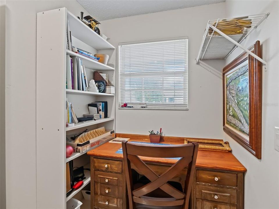 待售: $359,000 (3 贝兹, 2 浴室, 1993 平方英尺)