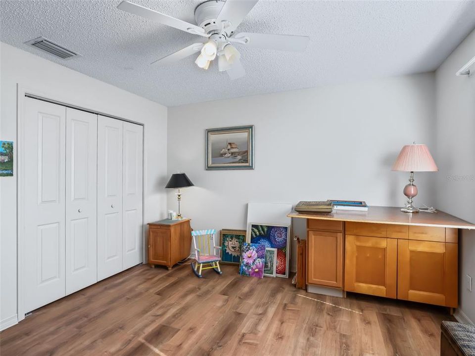 待售: $359,000 (3 贝兹, 2 浴室, 1993 平方英尺)