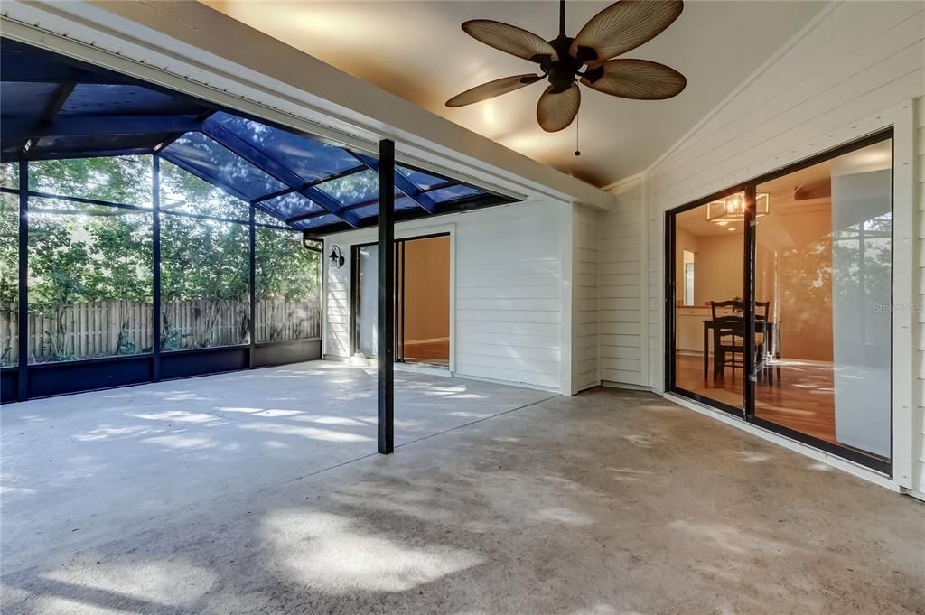 На продажу: $575,000 (3 спален, 2 ванн, 1680 Квадратных фут)