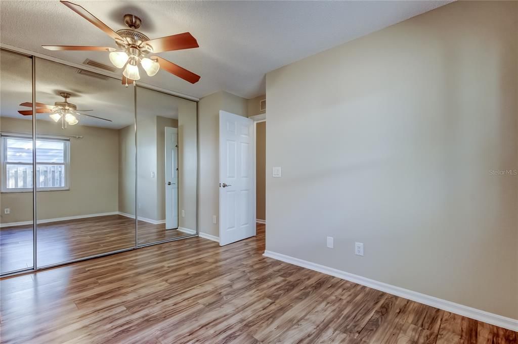 На продажу: $575,000 (3 спален, 2 ванн, 1680 Квадратных фут)