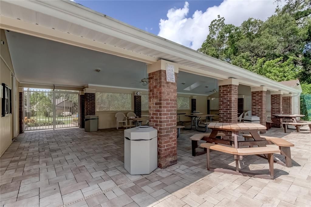 На продажу: $575,000 (3 спален, 2 ванн, 1680 Квадратных фут)