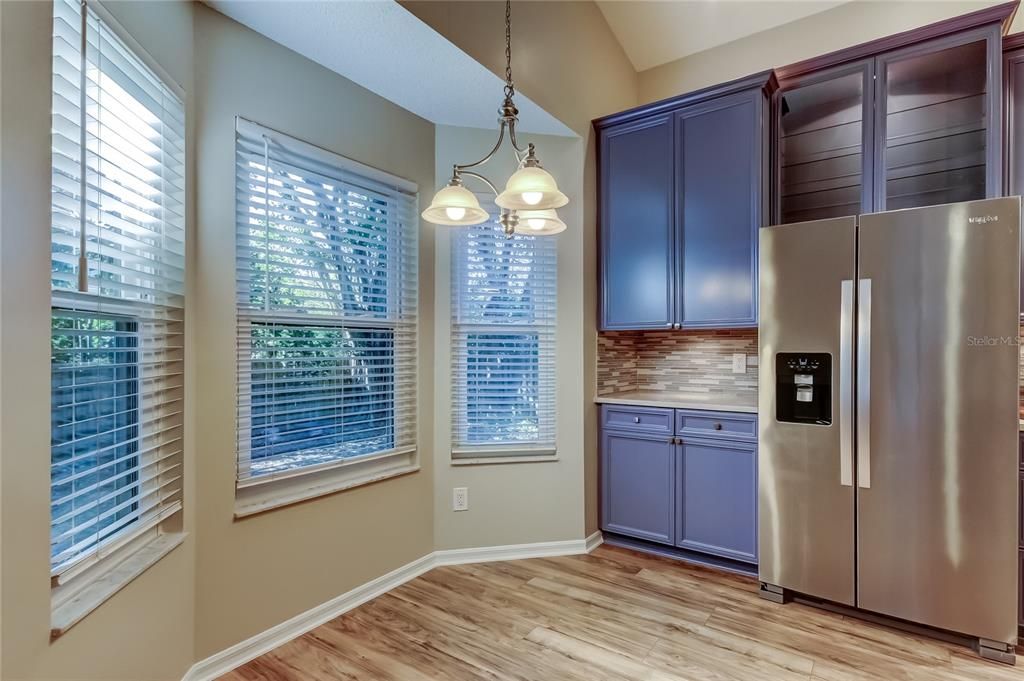 На продажу: $575,000 (3 спален, 2 ванн, 1680 Квадратных фут)