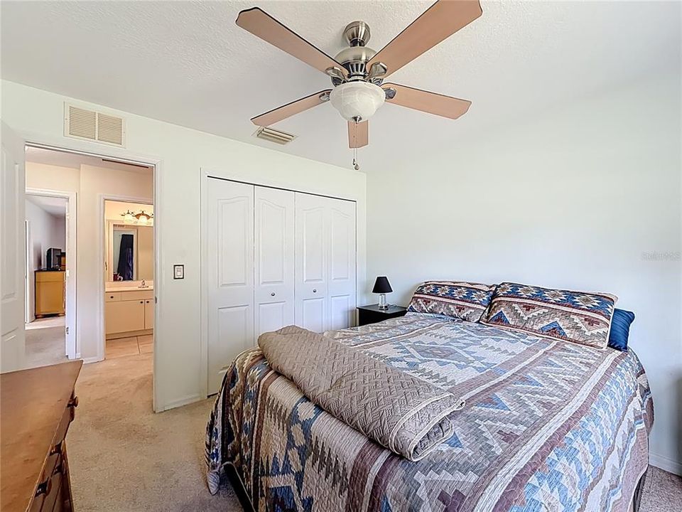 待售: $349,990 (3 贝兹, 2 浴室, 1874 平方英尺)