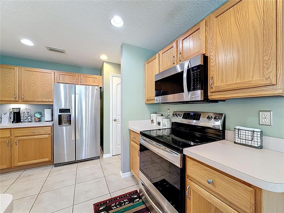 待售: $349,990 (3 贝兹, 2 浴室, 1874 平方英尺)