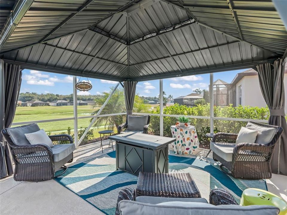 На продажу: $550,000 (3 спален, 3 ванн, 2071 Квадратных фут)