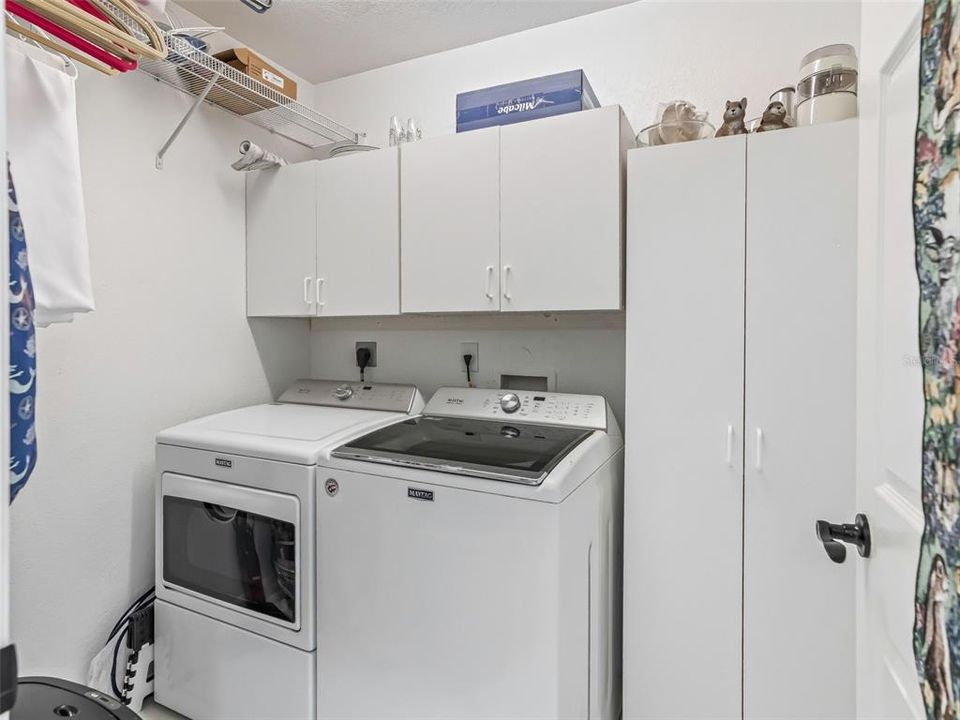 На продажу: $550,000 (3 спален, 3 ванн, 2071 Квадратных фут)