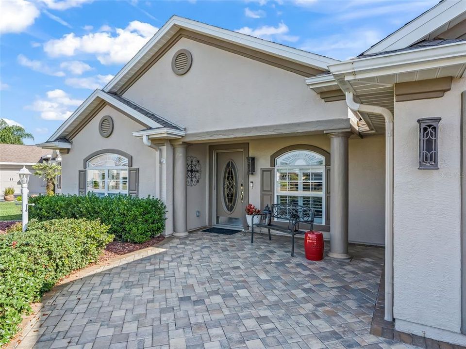 На продажу: $550,000 (3 спален, 3 ванн, 2071 Квадратных фут)