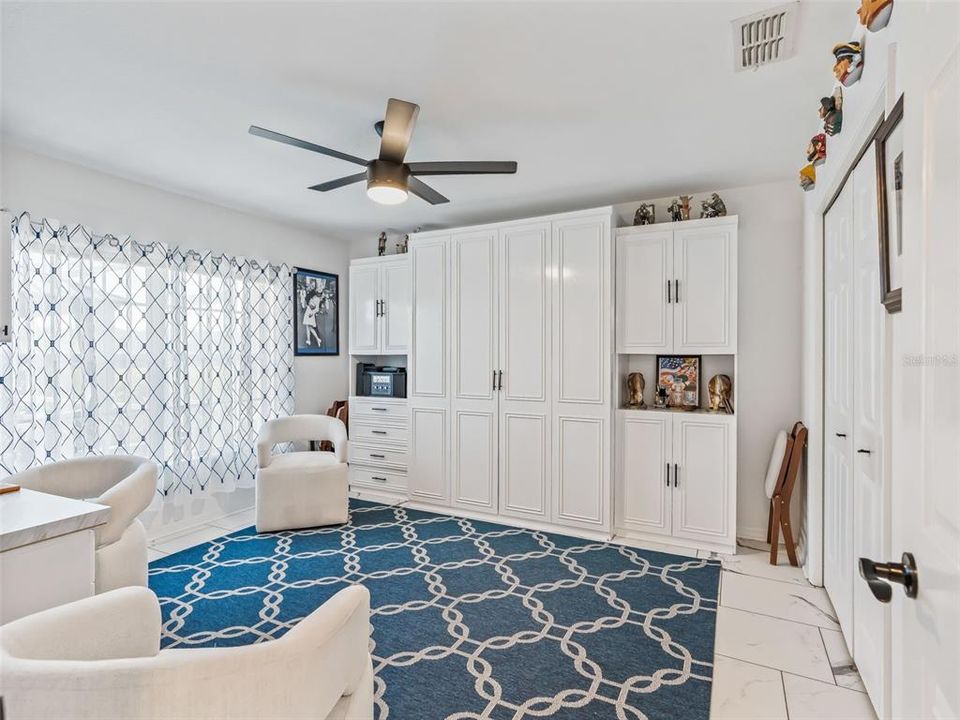 На продажу: $550,000 (3 спален, 3 ванн, 2071 Квадратных фут)