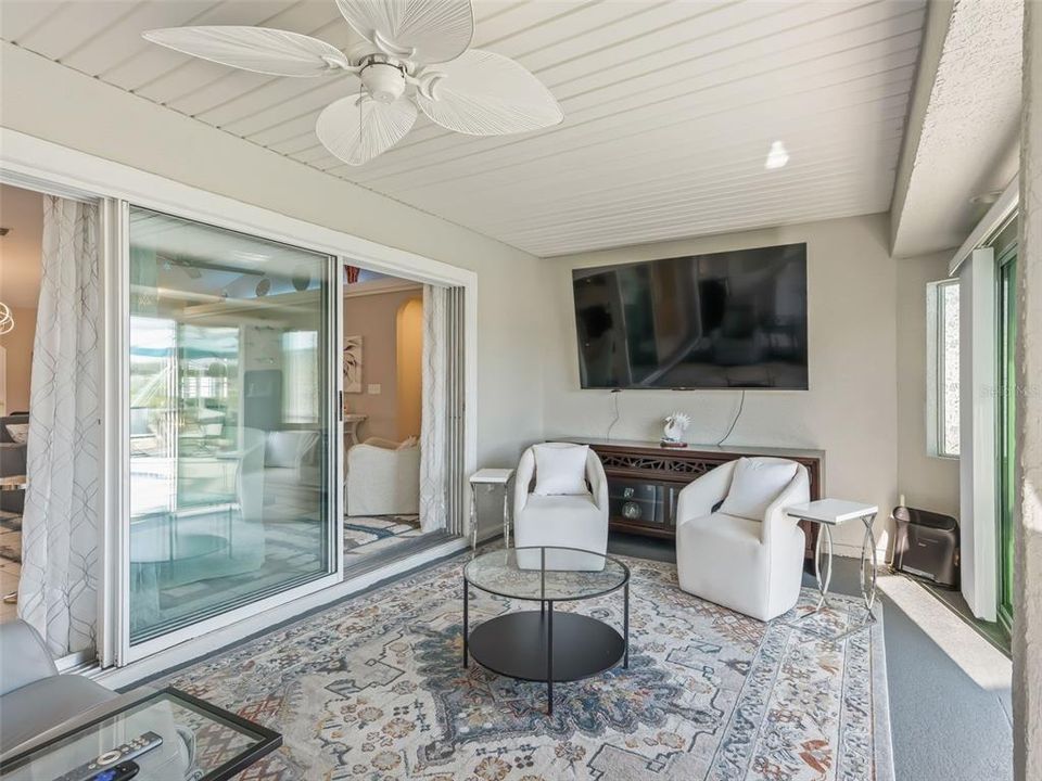 На продажу: $550,000 (3 спален, 3 ванн, 2071 Квадратных фут)