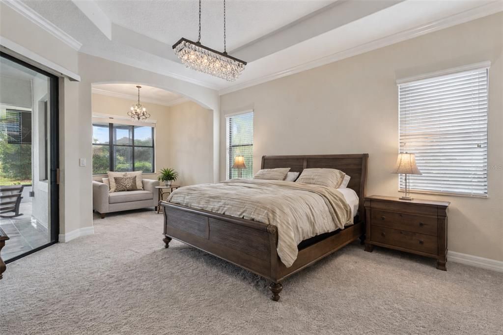 For Sale: $699,000 (4 beds, 3 baths, 2955 Square Feet)