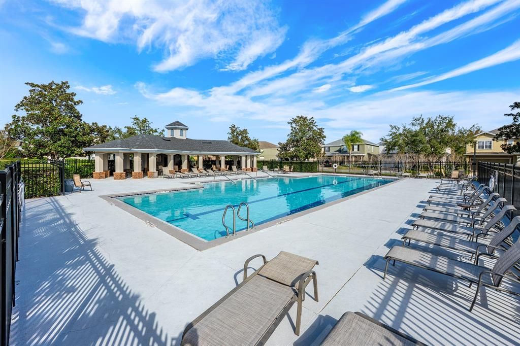 En Venta: $395,000 (3 camas, 2 baños, 2278 Pies cuadrados)