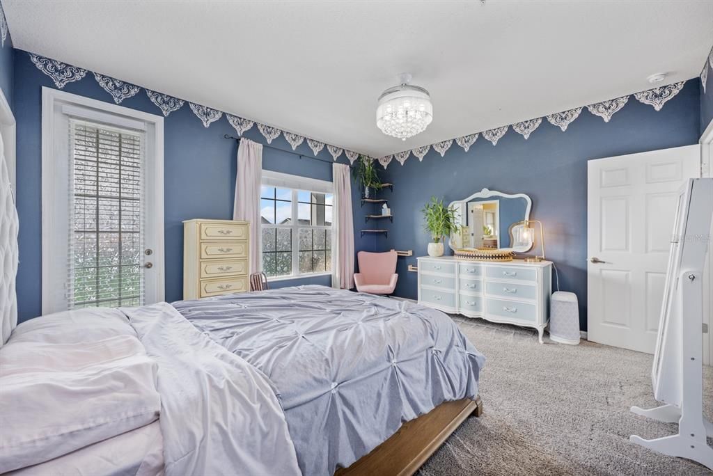 En Venta: $395,000 (3 camas, 2 baños, 2278 Pies cuadrados)