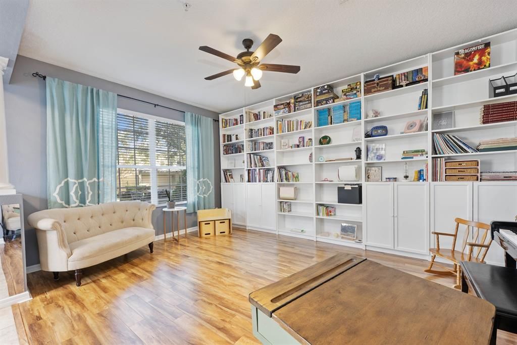 En Venta: $395,000 (3 camas, 2 baños, 2278 Pies cuadrados)