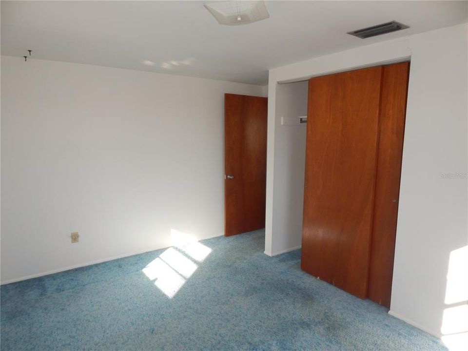 En Venta: $235,000 (3 camas, 2 baños, 1176 Pies cuadrados)