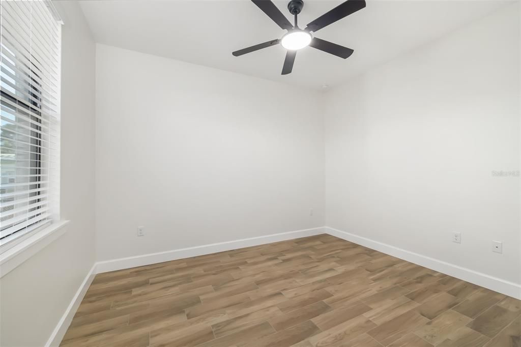 出租: $3,500 (4 贝兹, 4 浴室, 1865 平方英尺)