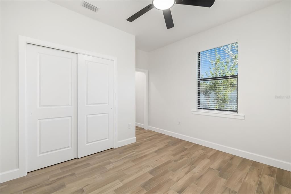 出租: $3,500 (4 贝兹, 4 浴室, 1865 平方英尺)