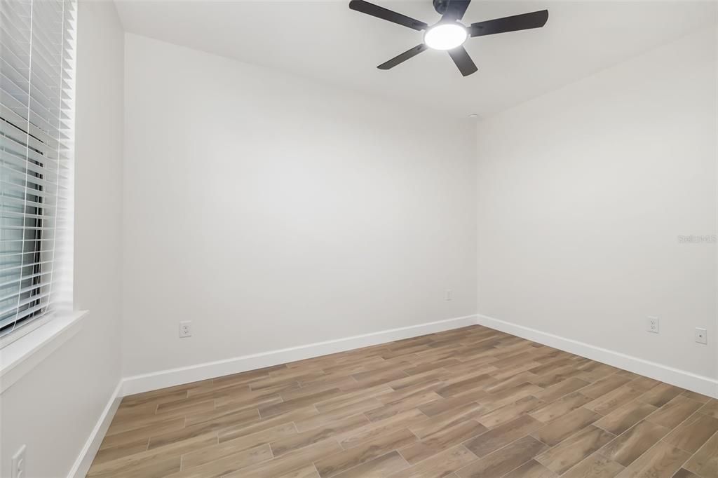 出租: $3,500 (4 贝兹, 4 浴室, 1865 平方英尺)