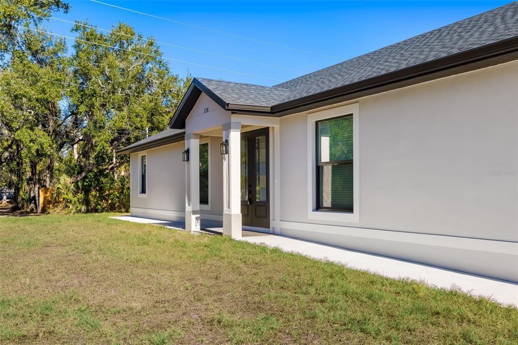 出租: $3,500 (4 贝兹, 4 浴室, 1865 平方英尺)