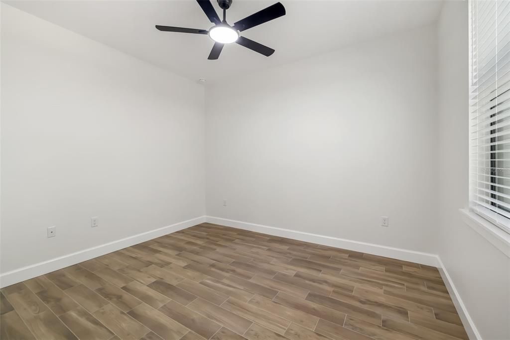 出租: $3,500 (4 贝兹, 4 浴室, 1865 平方英尺)