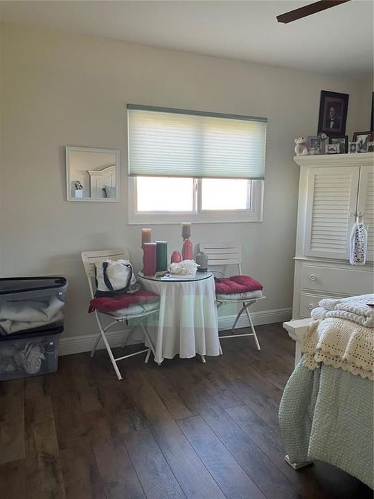 待售: $315,000 (3 贝兹, 2 浴室, 1760 平方英尺)