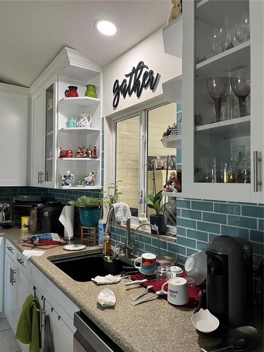 待售: $315,000 (3 贝兹, 2 浴室, 1760 平方英尺)