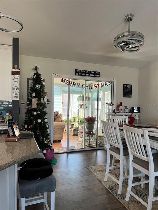 待售: $315,000 (3 贝兹, 2 浴室, 1760 平方英尺)