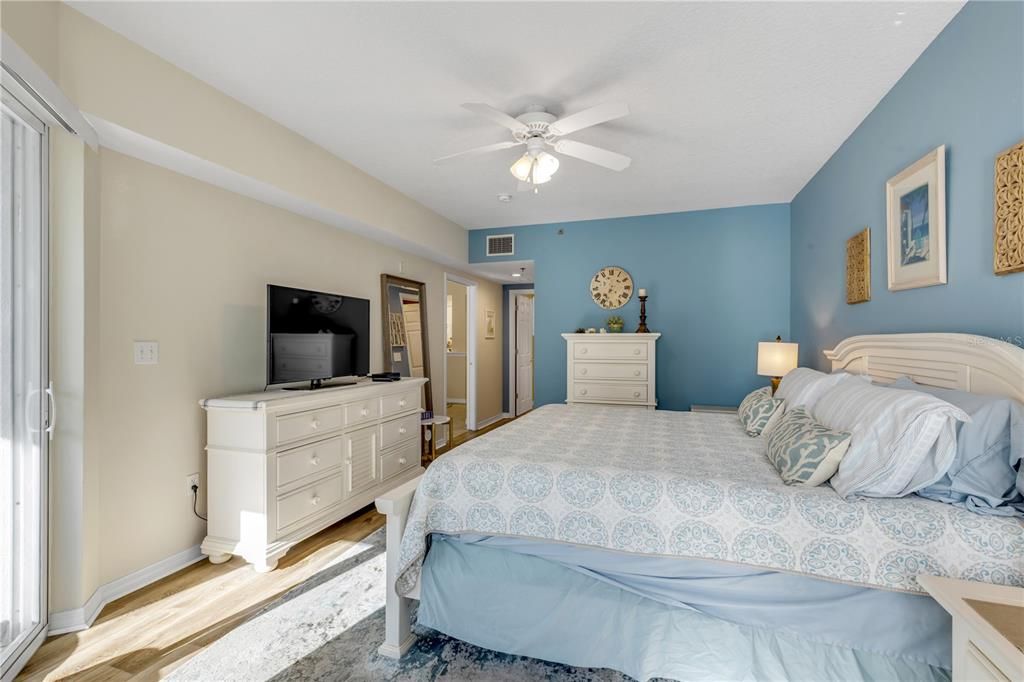 На продажу: $450,000 (3 спален, 2 ванн, 1601 Квадратных фут)