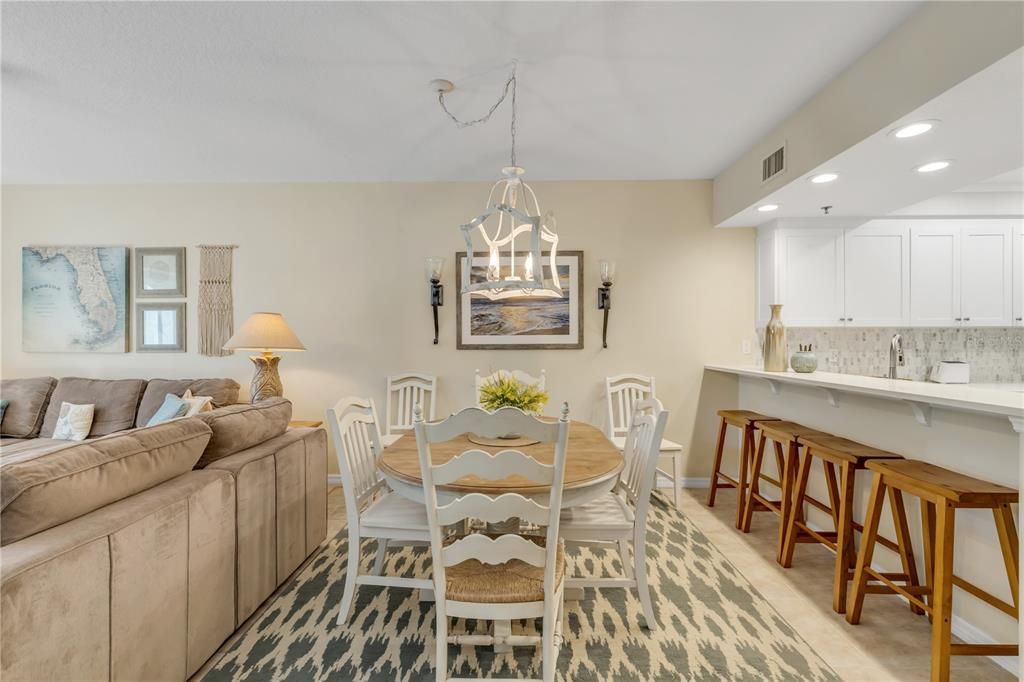 На продажу: $450,000 (3 спален, 2 ванн, 1601 Квадратных фут)