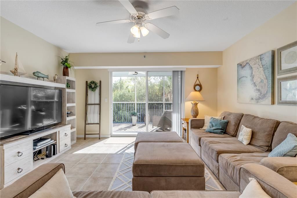 На продажу: $450,000 (3 спален, 2 ванн, 1601 Квадратных фут)