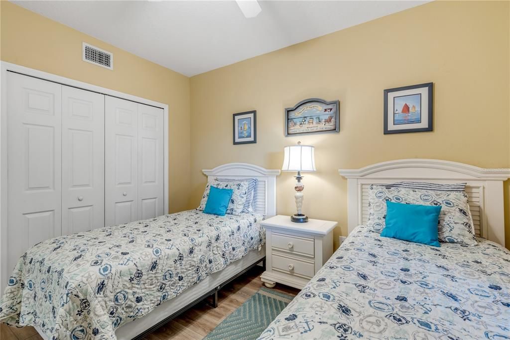 На продажу: $450,000 (3 спален, 2 ванн, 1601 Квадратных фут)