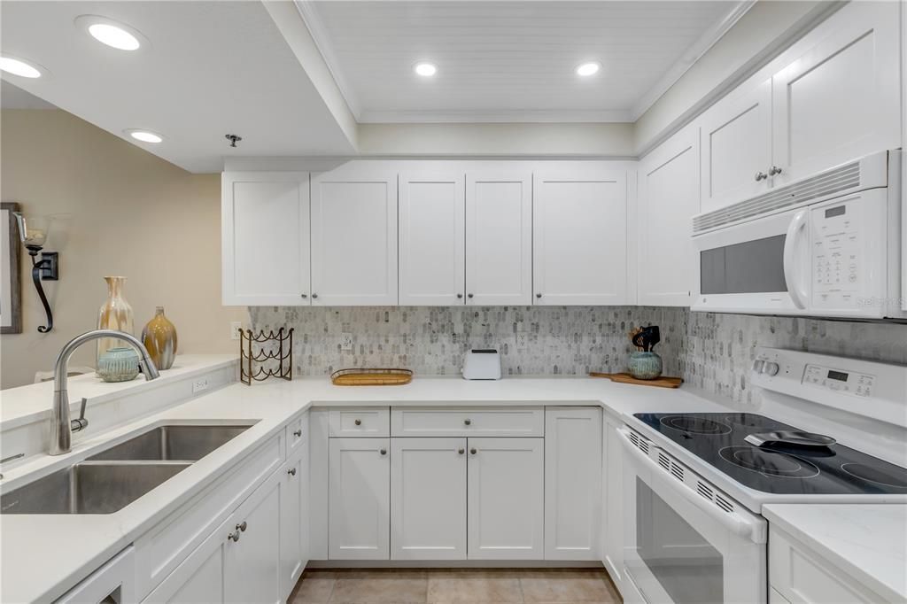 На продажу: $450,000 (3 спален, 2 ванн, 1601 Квадратных фут)