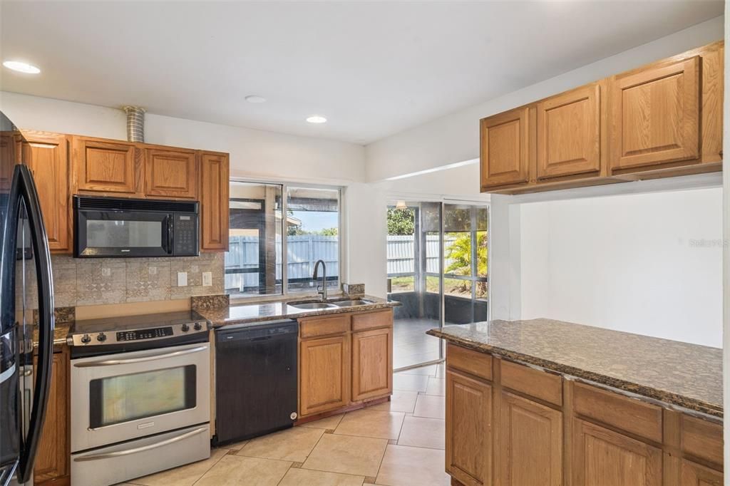 En Venta: $245,000 (3 camas, 2 baños, 1493 Pies cuadrados)