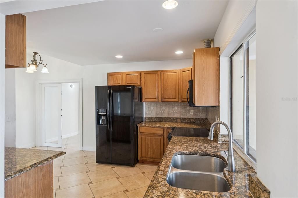 En Venta: $245,000 (3 camas, 2 baños, 1493 Pies cuadrados)