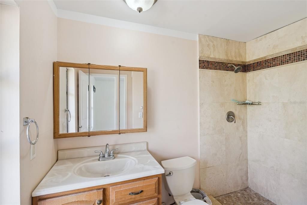 En Venta: $245,000 (3 camas, 2 baños, 1493 Pies cuadrados)