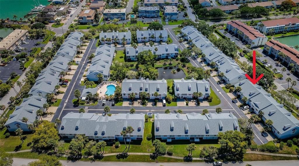 待售: $375,000 (2 贝兹, 2 浴室, 1015 平方英尺)