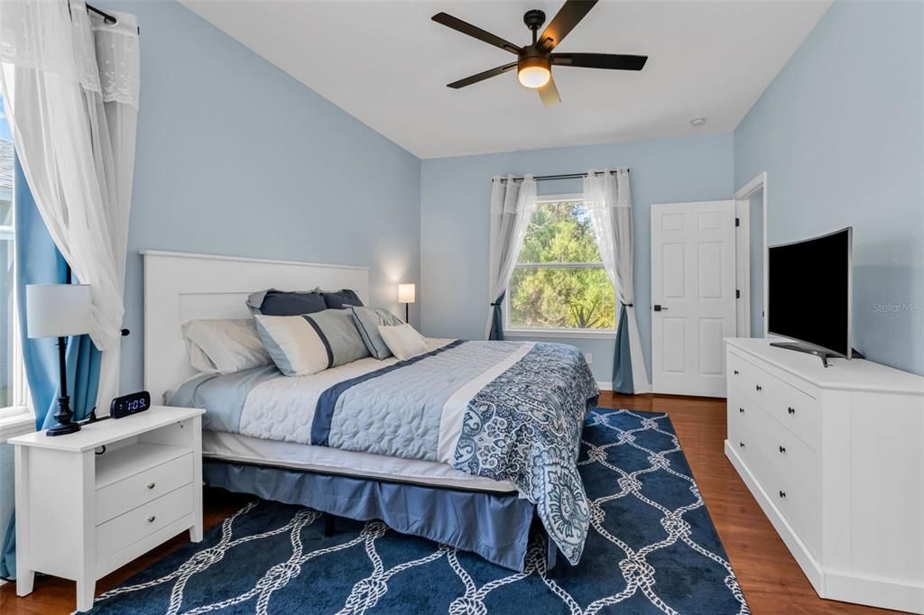 En Venta: $339,000 (3 camas, 2 baños, 1551 Pies cuadrados)