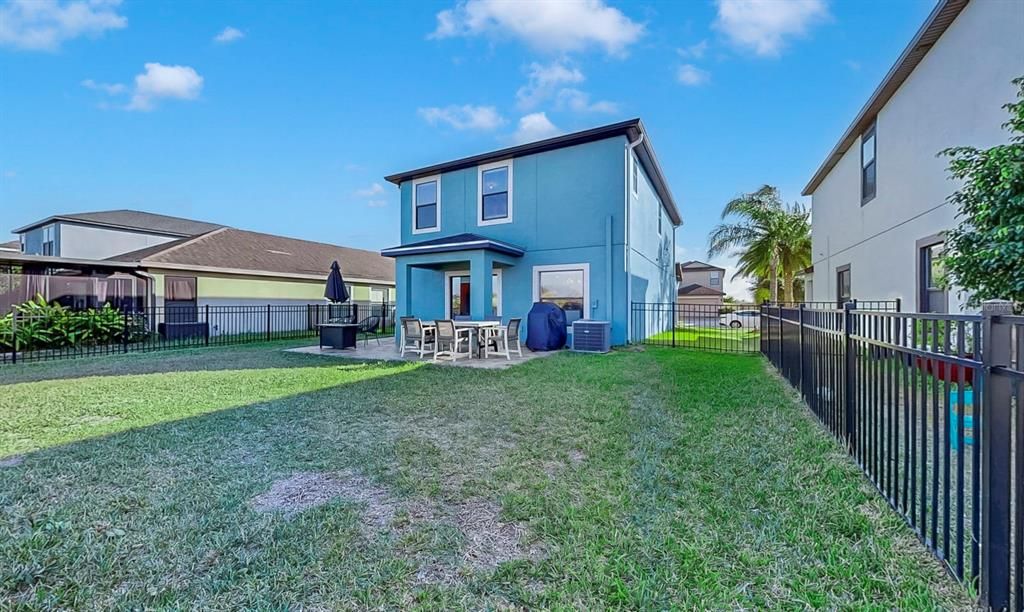 For Sale: $359,000 (4 beds, 2 baths, 1786 Square Feet)