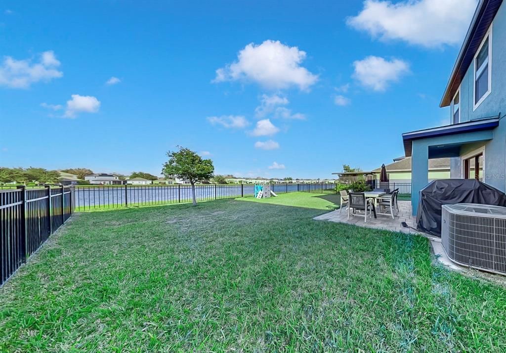 For Sale: $359,000 (4 beds, 2 baths, 1786 Square Feet)