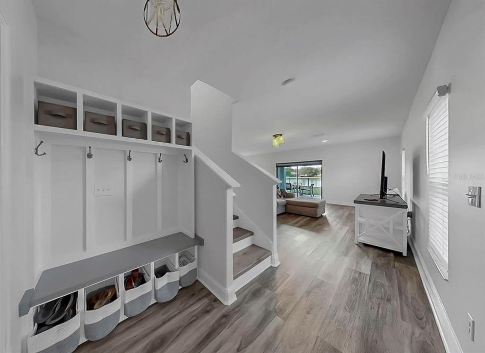 For Sale: $359,000 (4 beds, 2 baths, 1786 Square Feet)