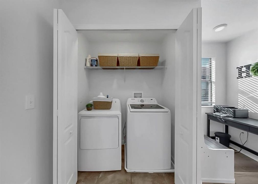 For Sale: $359,000 (4 beds, 2 baths, 1786 Square Feet)