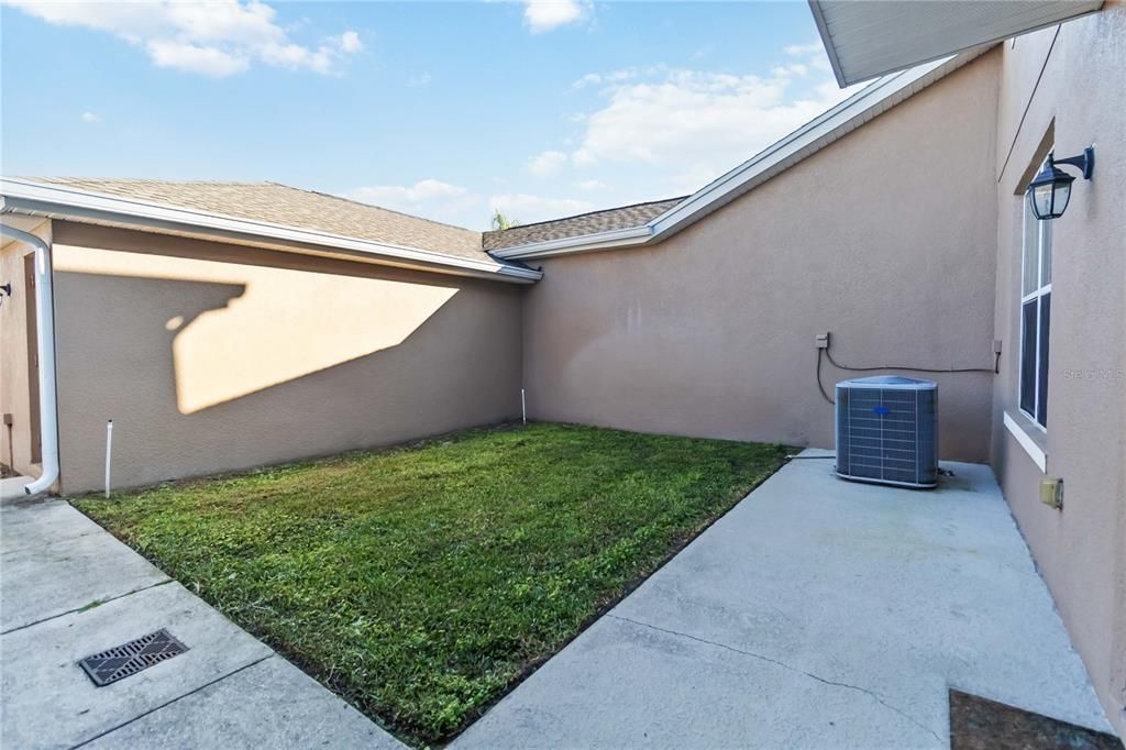 В аренду: $1,950 (3 спален, 2 ванн, 1450 Квадратных фут)