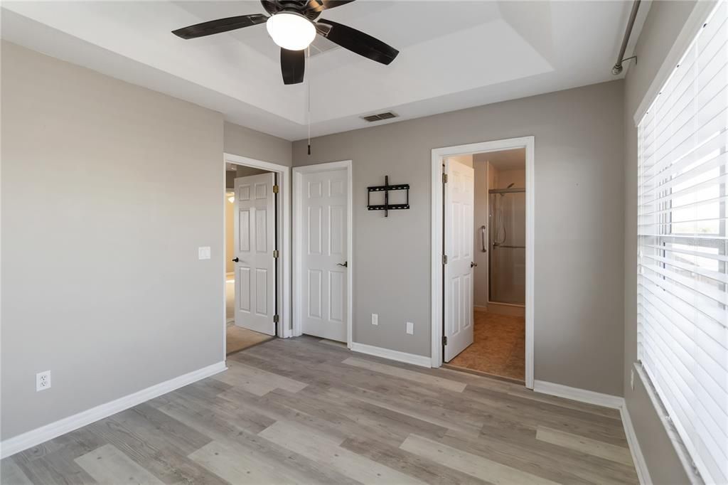 В аренду: $1,950 (3 спален, 2 ванн, 1450 Квадратных фут)