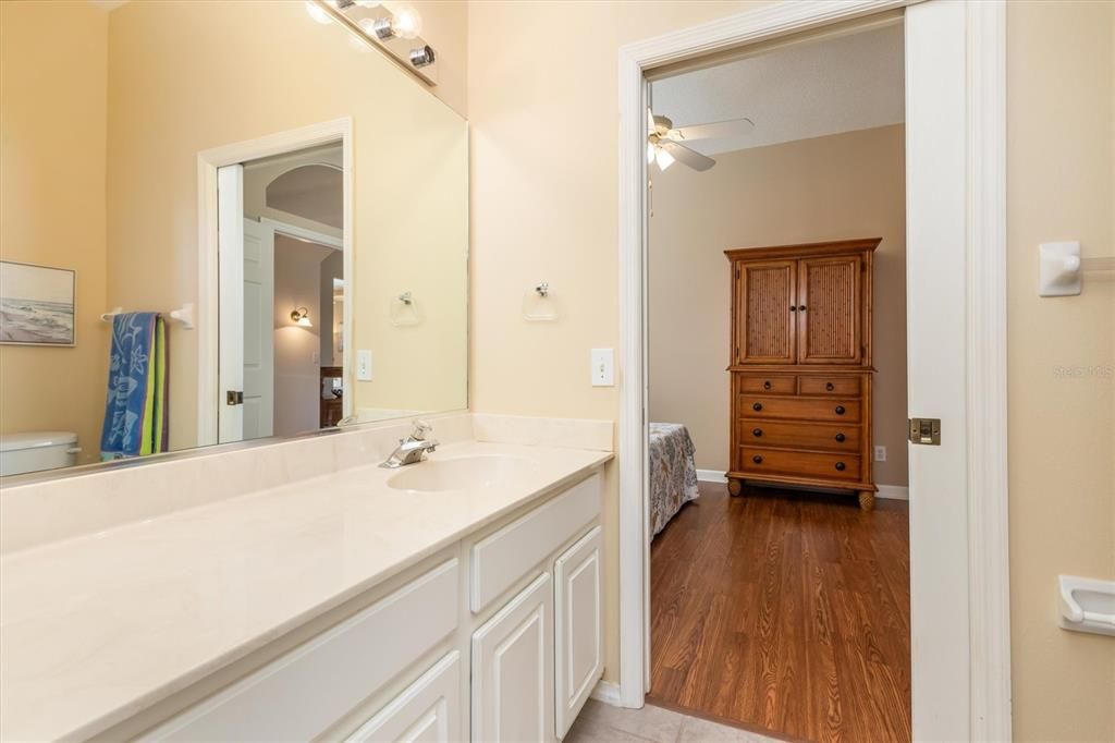 На продажу: $479,000 (3 спален, 2 ванн, 2169 Квадратных фут)