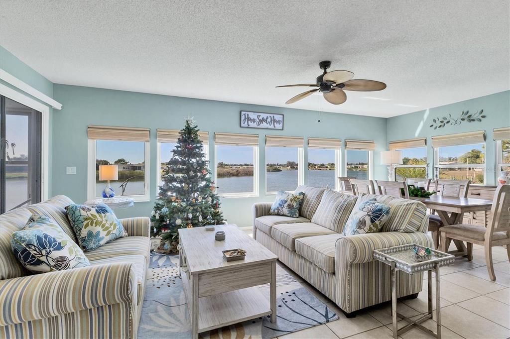 For Sale: $320,000 (3 beds, 3 baths, 1861 Square Feet)