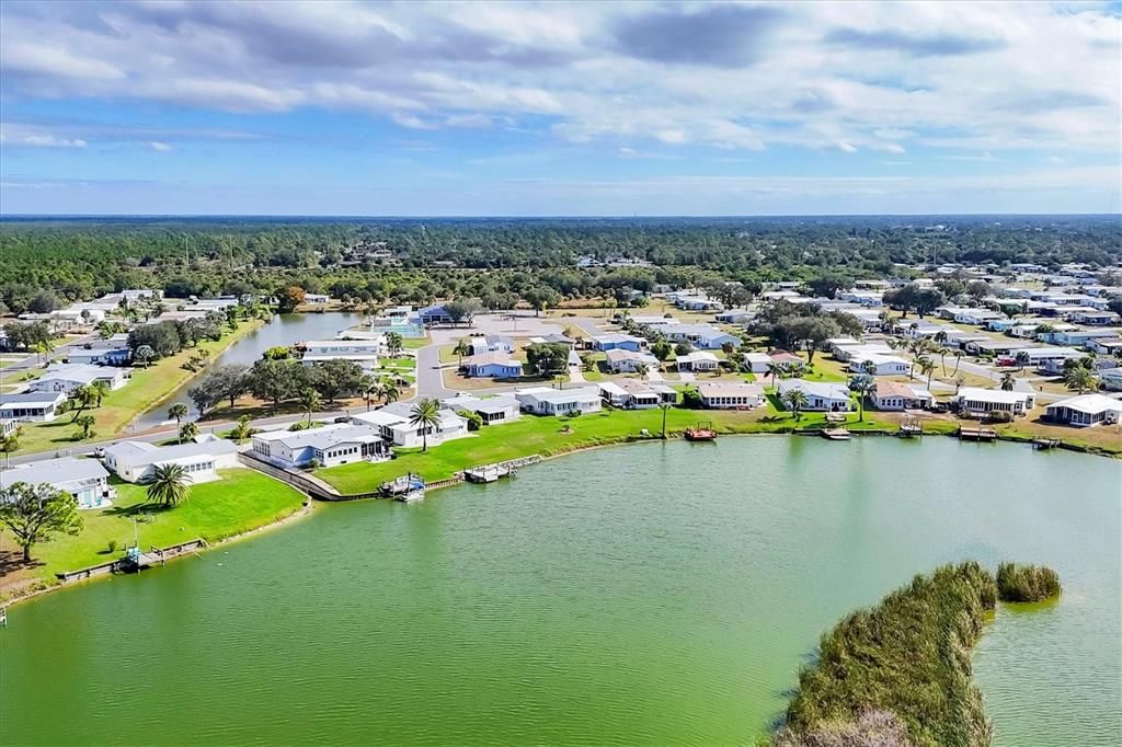 For Sale: $320,000 (3 beds, 3 baths, 1861 Square Feet)