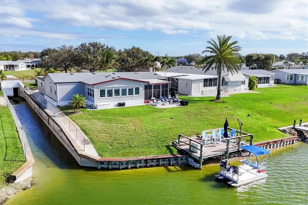 For Sale: $320,000 (3 beds, 3 baths, 1861 Square Feet)