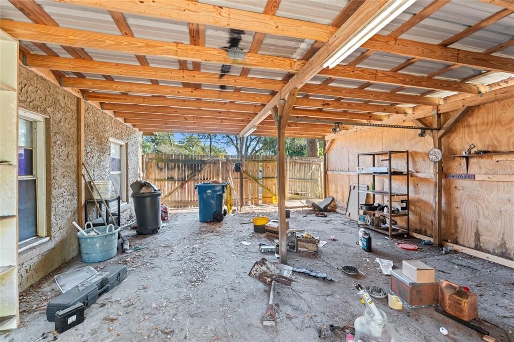 For Sale: $230,000 (4 beds, 2 baths, 1712 Square Feet)