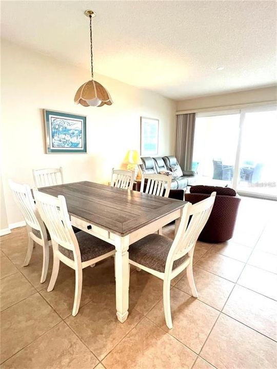 出租: $2,900 (2 贝兹, 2 浴室, 1158 平方英尺)