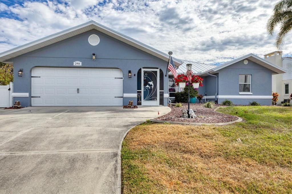 For Sale: $409,900 (3 beds, 2 baths, 1542 Square Feet)