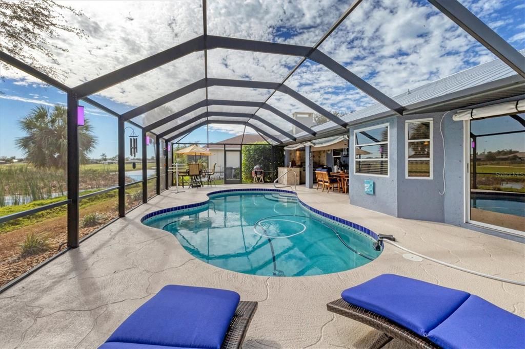 For Sale: $409,900 (3 beds, 2 baths, 1542 Square Feet)